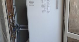 Pompa di calore per impianto aerotermico in appartamento.